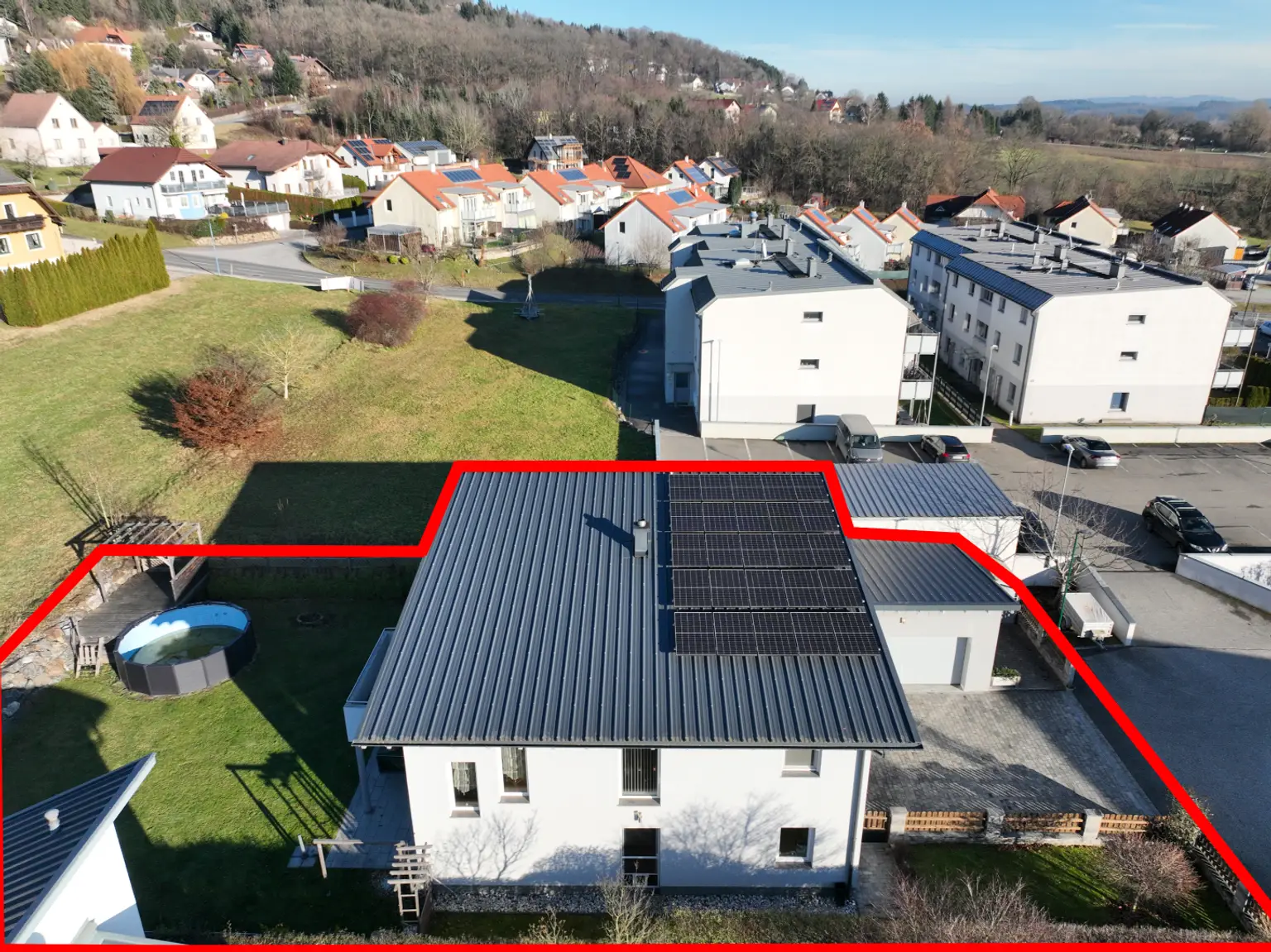 Wohnhaus mit Photovoltaikanlage