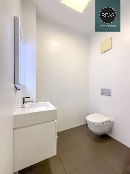 Traum Maisonette - Wohnung mit Garten - Terrasse und Garage in Hietzinger Bestlage!