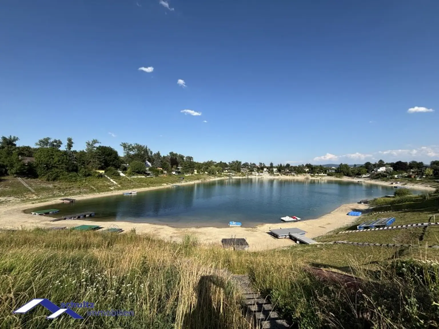 SCHULTZ IMMOBILIEN - Schönes Haus beim See mit perfektem Garten!