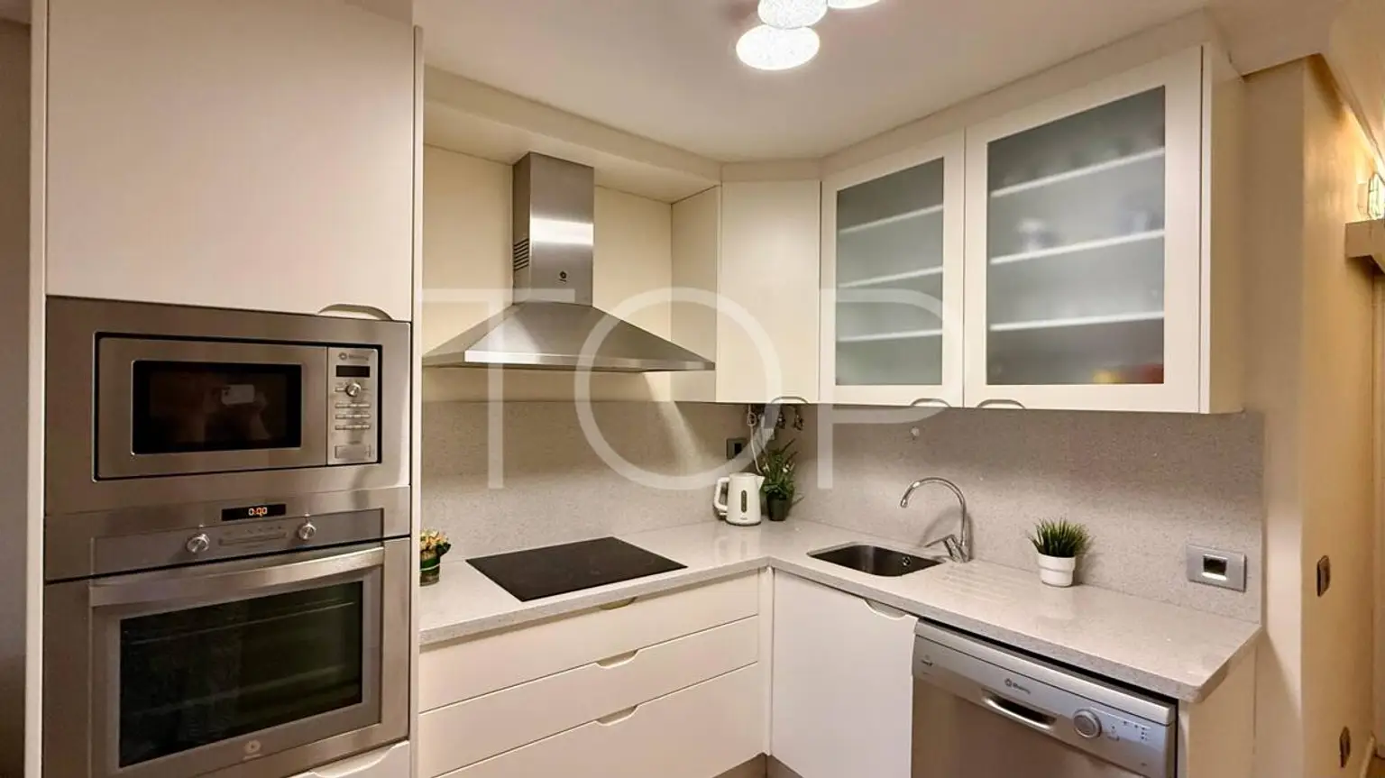 65176647-f1f3-4289-965f-a6dfb7a1a45c