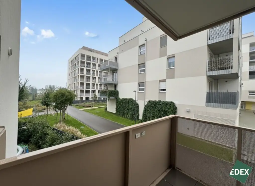 Ab sofort: Moderne 2-Zimmer-Wohnung mit Balkon nahe U1 Rennbahnweg