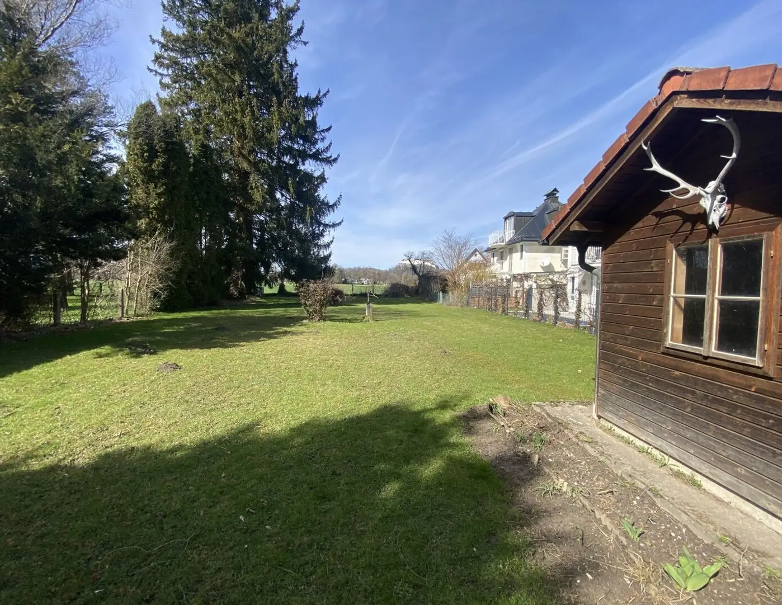 Ein Stück Paradies mit traumhaftem Ausblick!