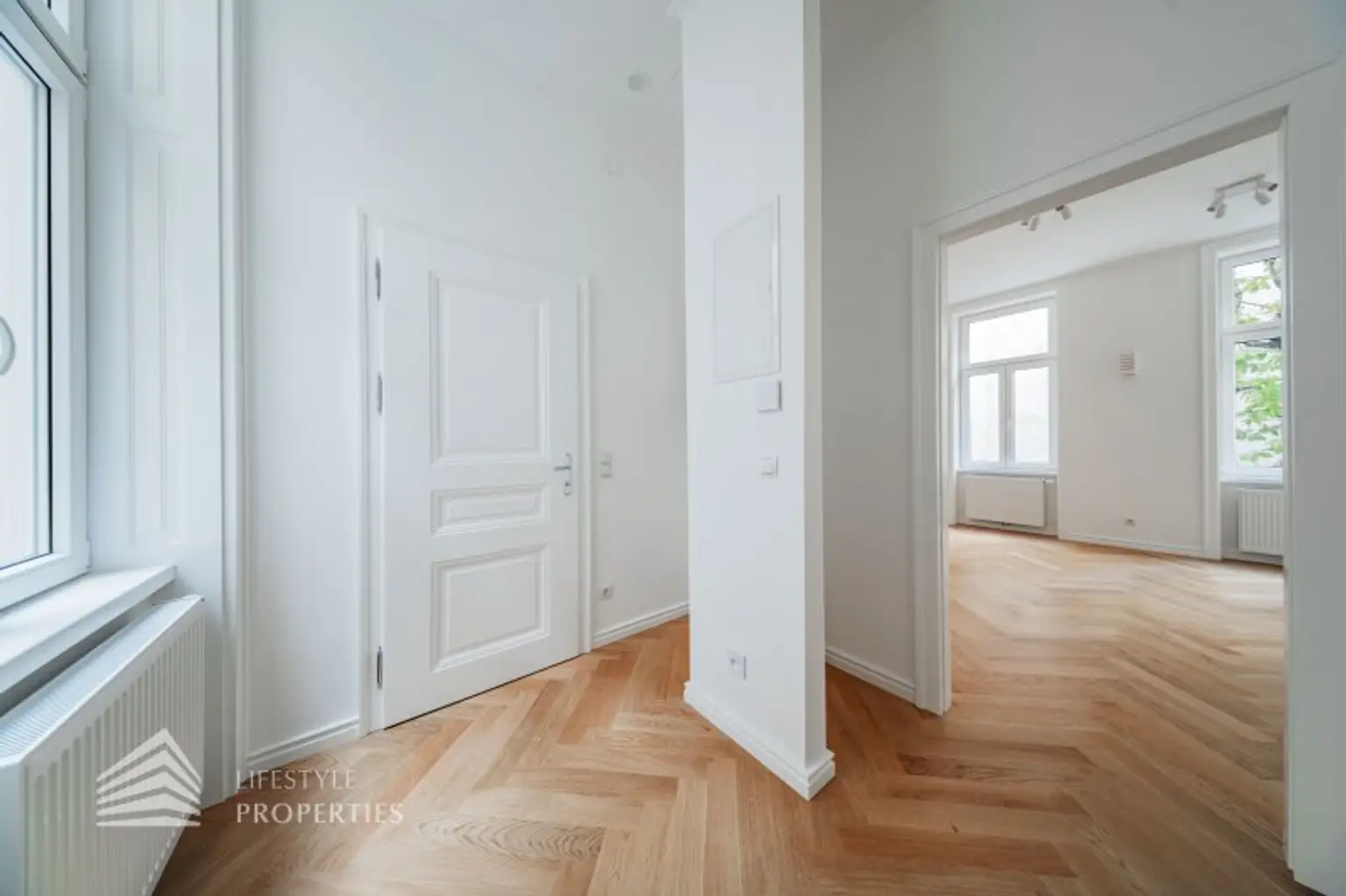 Helle Garconniere Erstbezug, Nähe Währinger Park