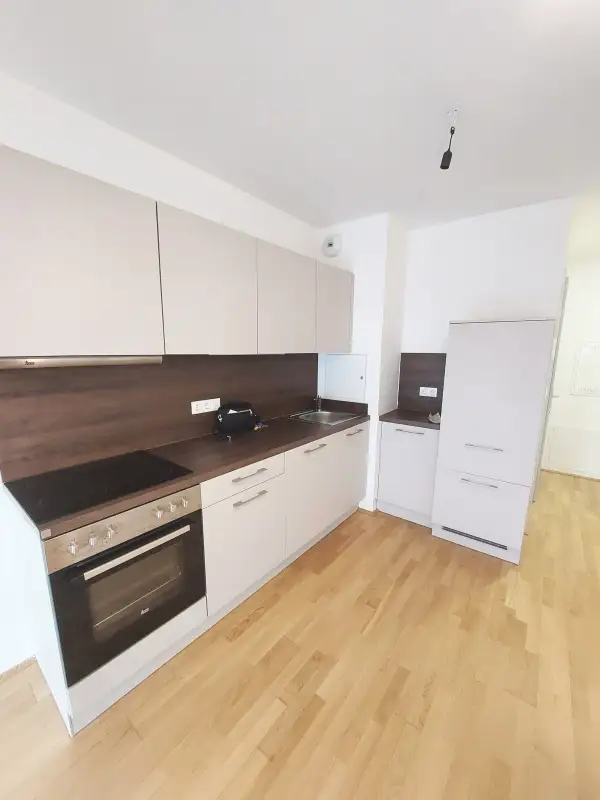 Q11 Leben in Simmering - 
Helle 2-Zimmer-Wohnung mit Loggia und Deckenkühlung!