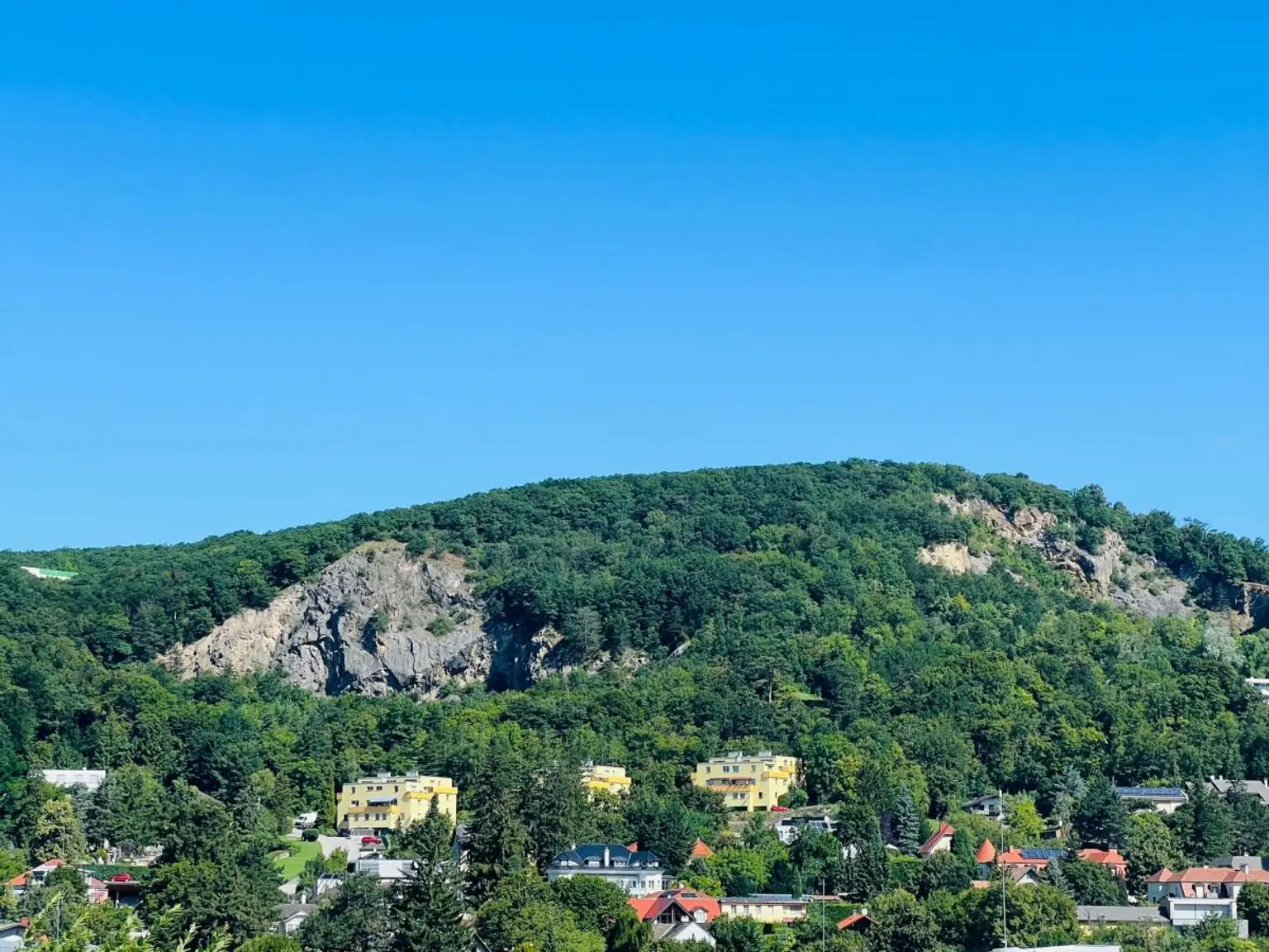 4a | ++ Ruhig leben, grün genießen ++ CHARMANTE Zwei-Zimmer-Gartenwohnung | Prima Service Immobilien