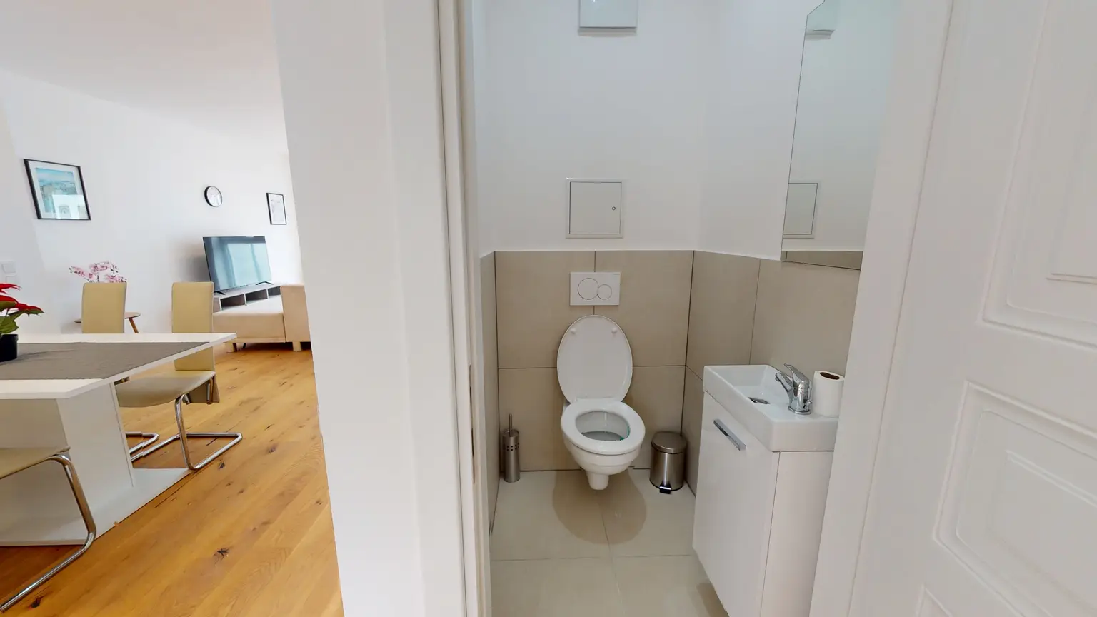 Traumhafte Dachgeschoßwohnung mit einladender Terrasse A\\