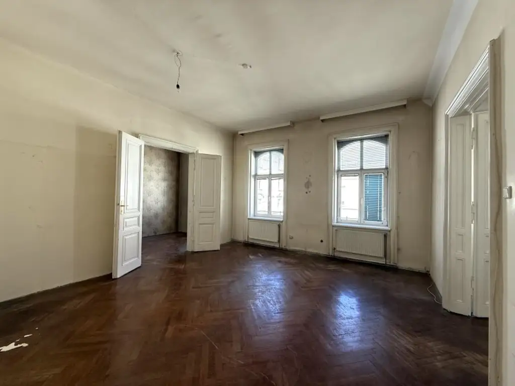 AltbauWohnung ist absoluter Bestlage - Erstbezug