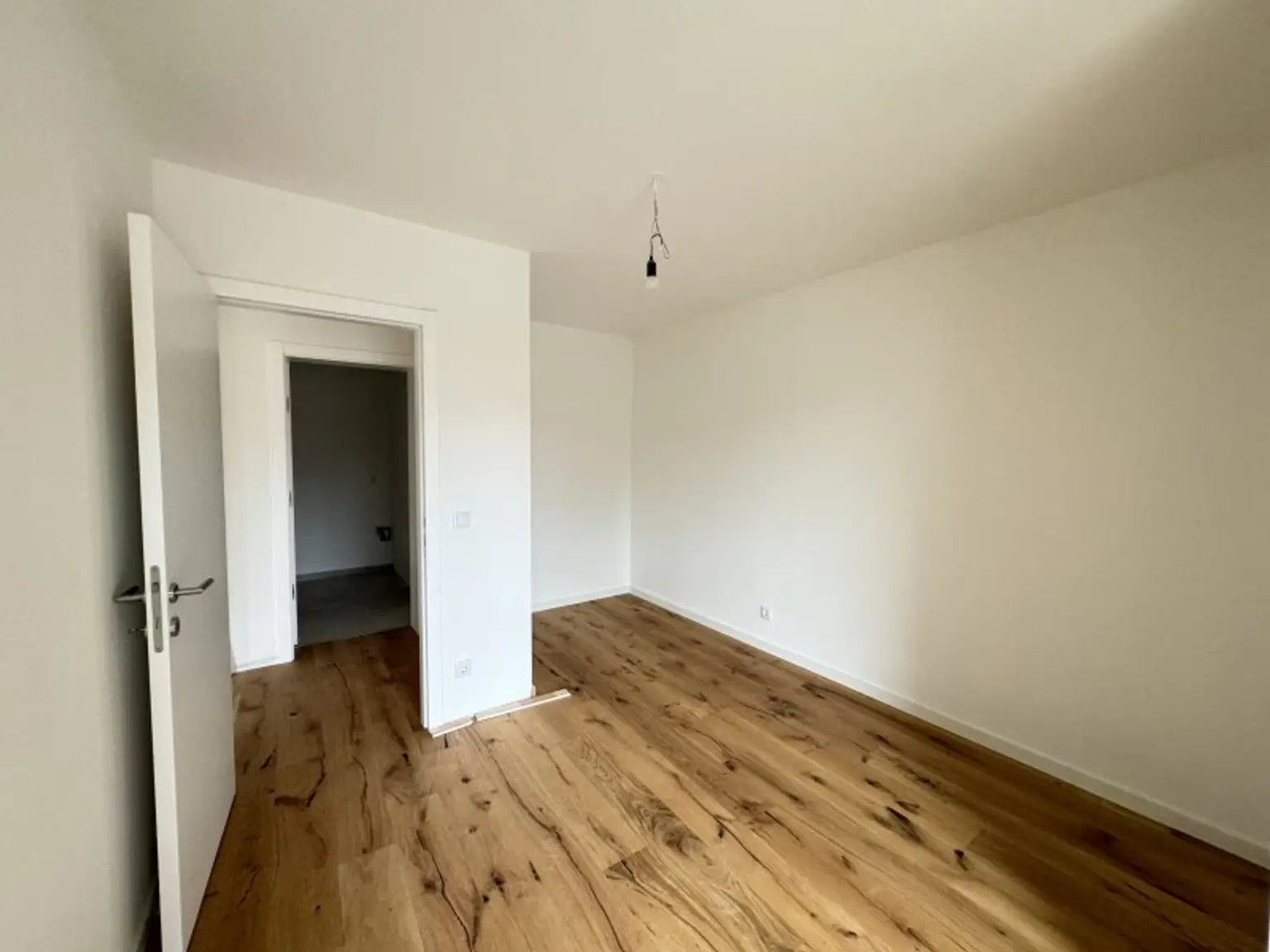 Ihre moderne neue Traumwohnung in einer naturnahen Lage! Ab sofort verfügbar!