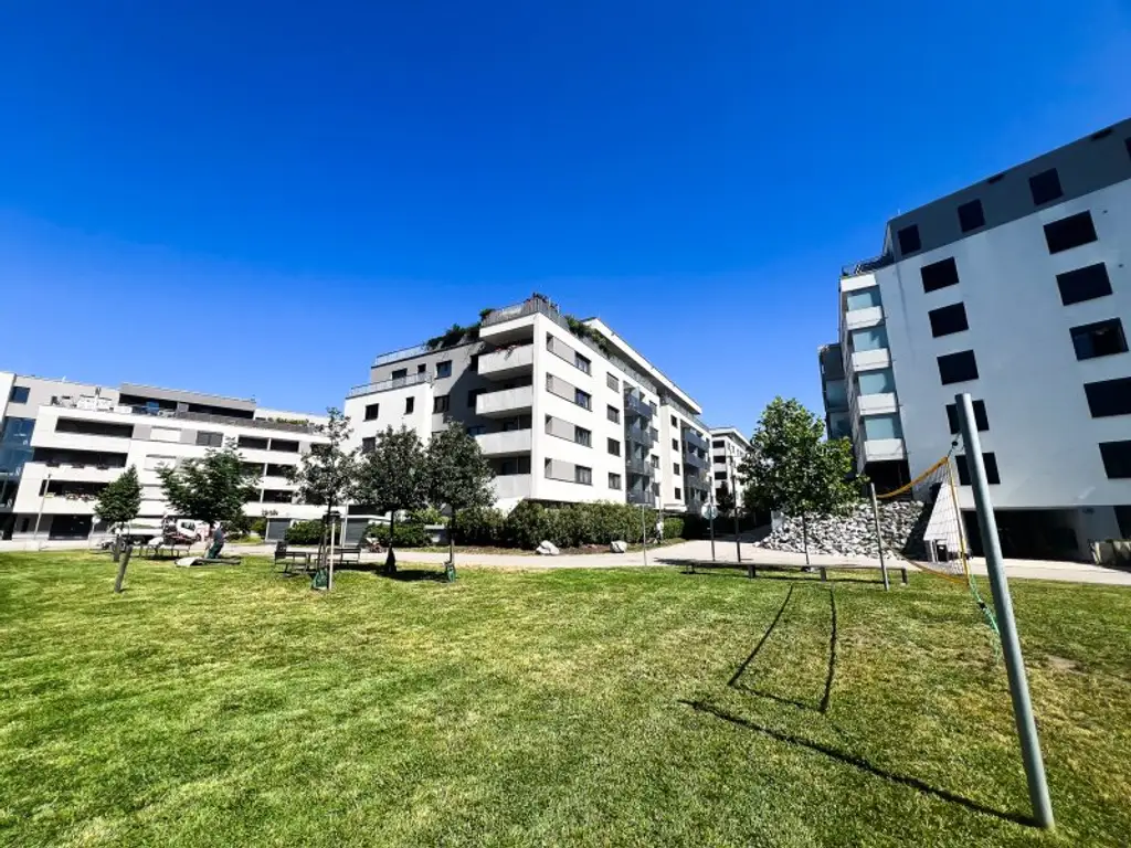 Traumhafte 3-Zimmer-Wohnung mit Garten und Tiefgaragenstellplatz in Wien