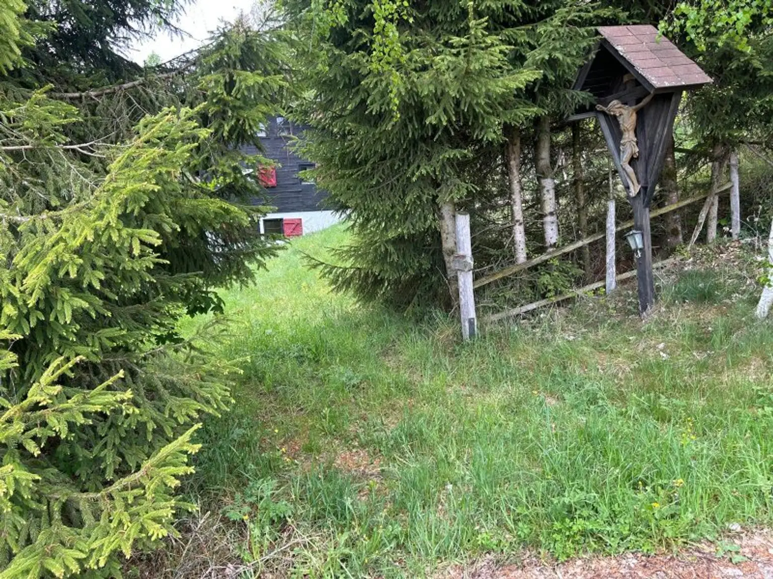 Region Hochrindl, tolles Alm Haus 80 m² mit 1500m² Grundstück, Wasser Quelle, Terrasse, öffentliche  Zufahrt  Kärnten, Preis € 169 000 !