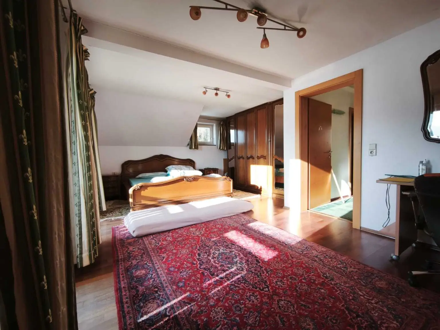 Wohnhaus mit Panoramablick & Entwicklungspotenzial nahe Spittal an der Drau – sonnige Ruhelage