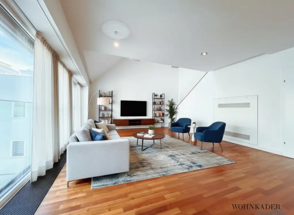 Exklusive 130 m² Dachgeschosswohnung mit Terrasse, Dachterrasse und atemberaubendem Blick auf den Stephansdom