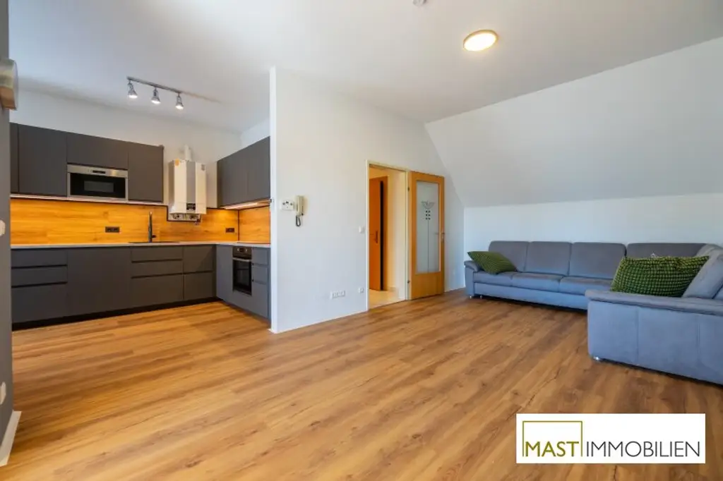 Moderne 3-Zimmer-Wohnung in absoluter Ruhelage – Stadtzentrum Laa an der Thaya