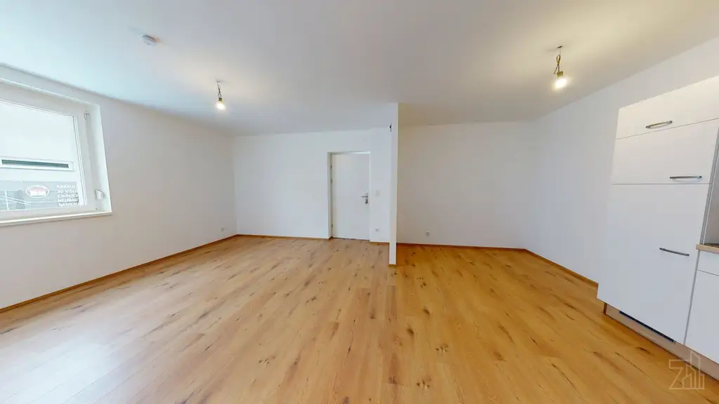 Geräumige 2-Zimmer Wohnung im EG inkl. Küche! Erstbezug! Provisionsfrei!