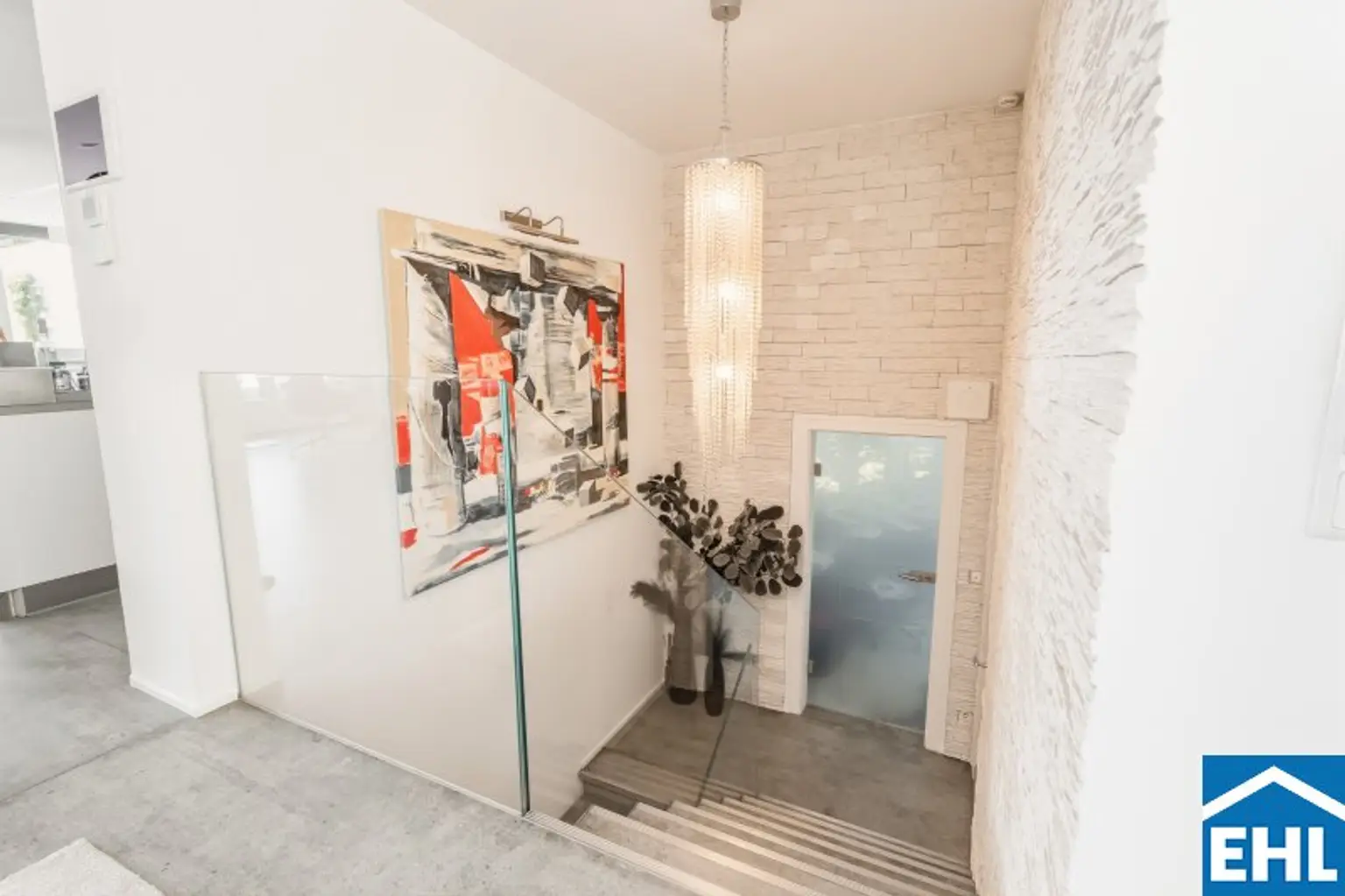 Villa Morgani – Moderne Architektur trifft auf mediterrane Ruheoase in absoluter Privatsphäre