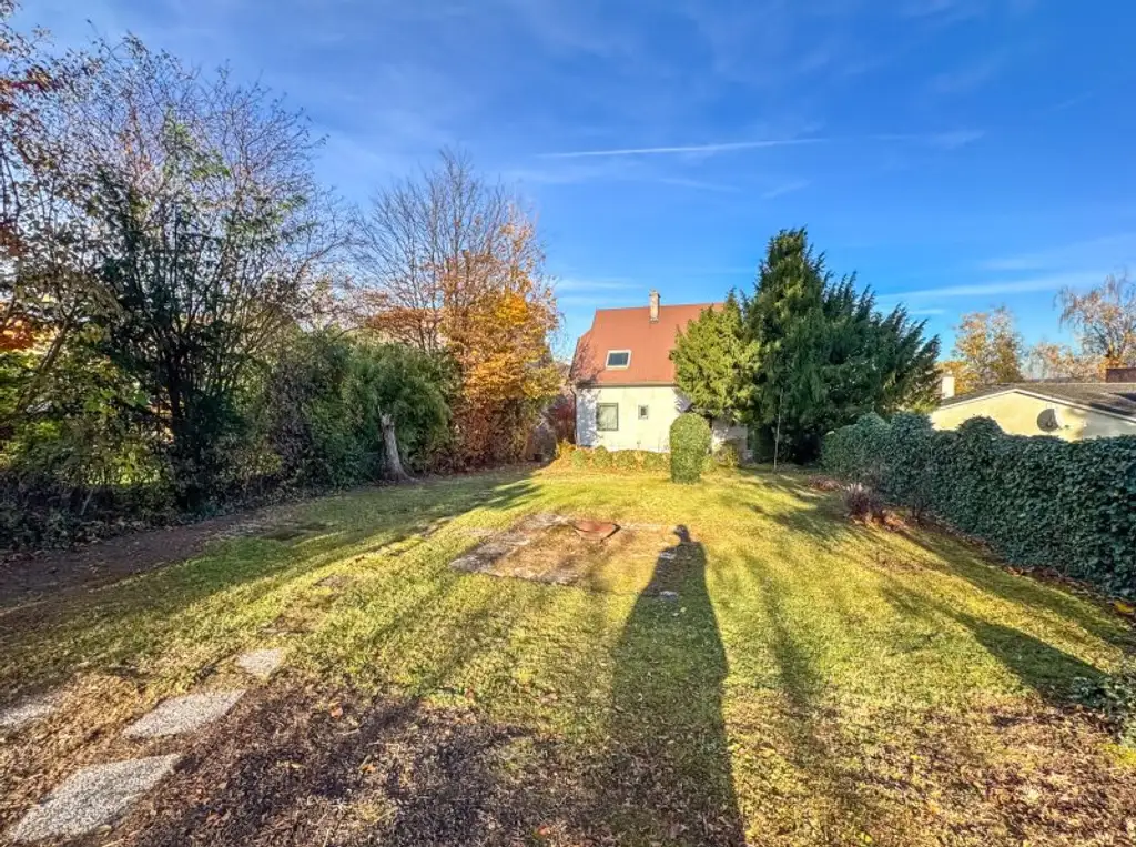 Sanierungsbedürftiges Einfamilienhaus in Pottschach, Nähe Bahnhof: Ihr Sanierungsprojekt mit 556 m2 Garten! 199.000 Euro!