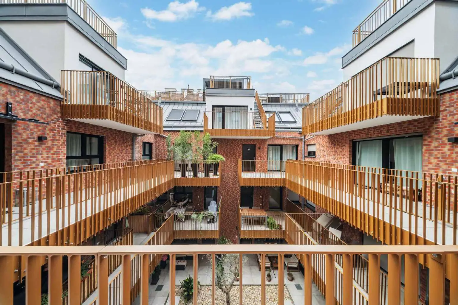 Exklusives Maisonette-Apartment; Modernes Wohnen auf zwei Ebenen