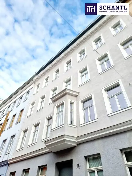 WOW! Lichtdurchflutete Traumwohnung mit hofseitiger Terrasse! Neues Lebensgefühl im Dachgeschoss mit perfekter Raumaufteilung + Kamin + Ideale öffentliche Anbindung! Jetzt zugreifen!