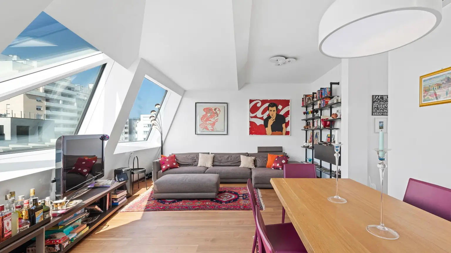 Wohnen über den Dächern Wiens – Maisonette-Highlight mit 3 Aussenflächen mitten im 7. Bezirk!
