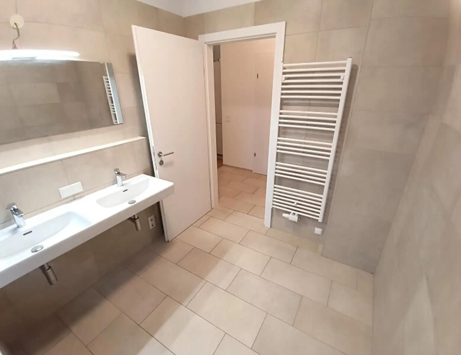 Neubau! Siedlung Rustenfeld! 2-Zimmer Wohnung im DG mit Dachterrasse! ! Stellplatz in Tiefgarage optional verfügbar!