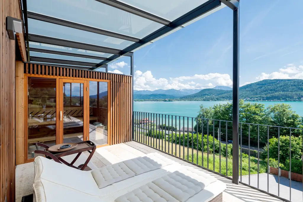 Krumpendorf am Wörthersee: Moderne Penthouse Wohnung mit Pool und Seeblick | Krumpendorf - Wörthersee: Modern penthouse apartment with pool and lake view