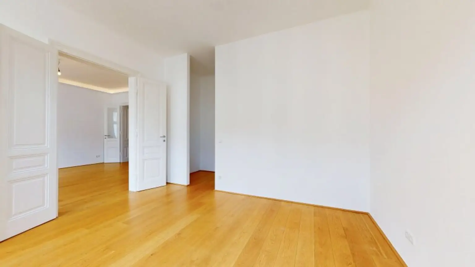 Zimmer 2 mit Abstellraum