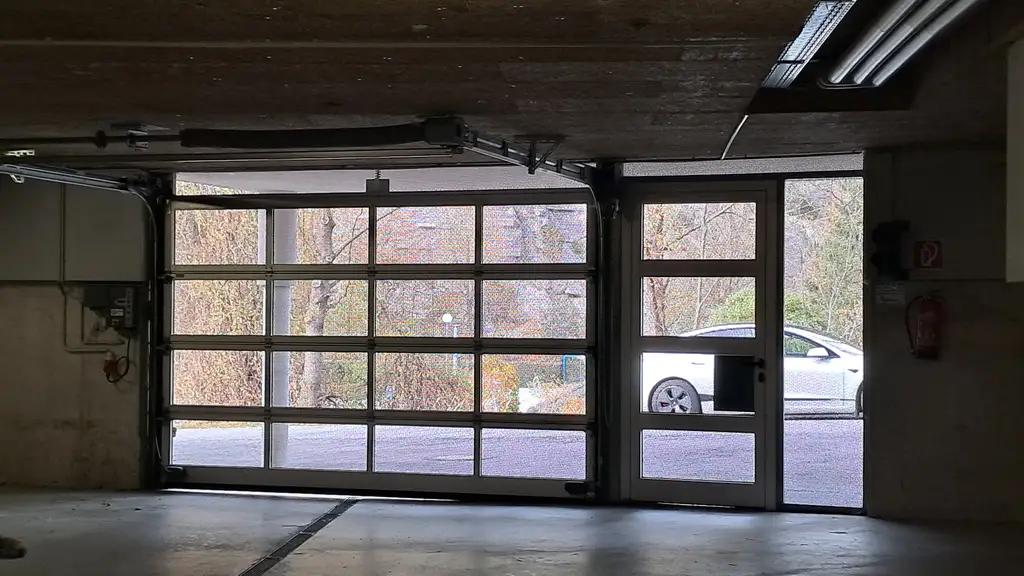 Exklusives Wohnerlebnis in Pfunds: Charmante Terrassenwohnung mit Penthouse-Charakter