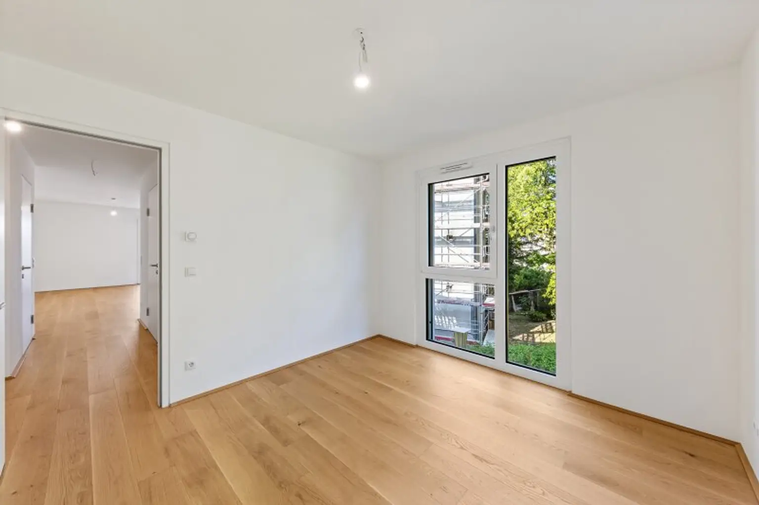 floé 225 - ruhige 3-Zimmer-Wohnung mit Südbalkon und Ausblick