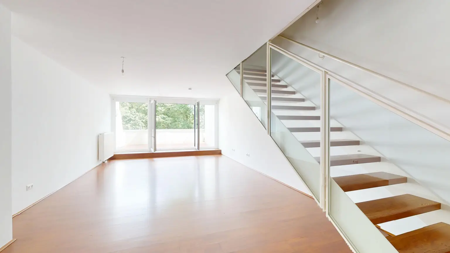 Ghelengasse: Maisonette-Terrassenwohnung - Grünruhelage - Dachterrasse zur Alleinbenützung