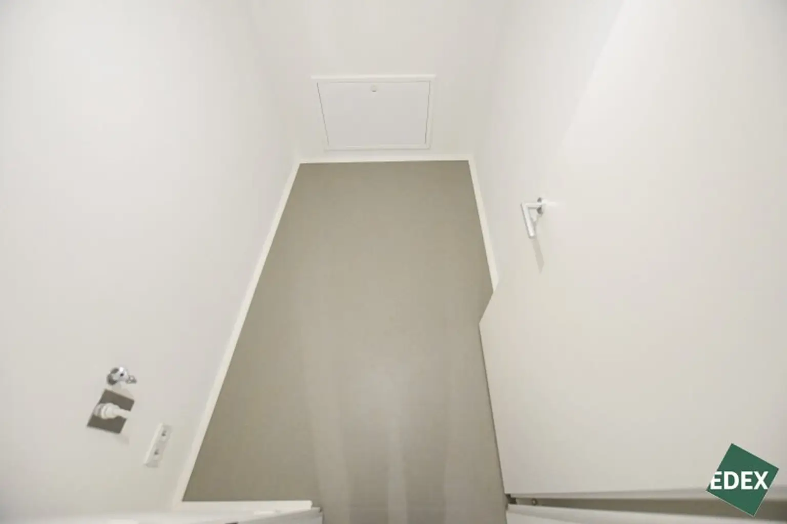 Erstbezug: Moderne Wohnung mit Galerie, Balkon und offener Raumgestaltung