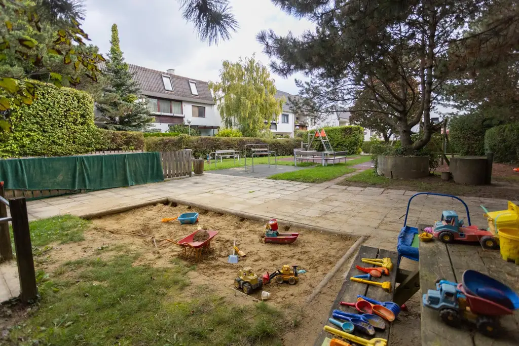 Familienfreundliches Reihenhaus mit Garten in Ruhelage – kein Vis-à-vis!