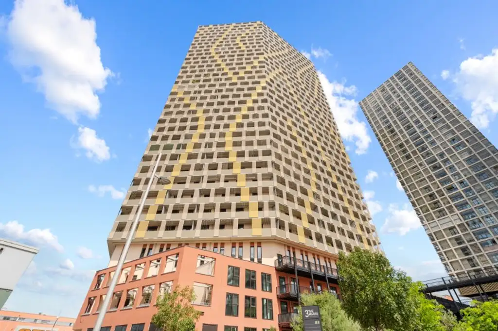 Q-Tower ! Moderne 3 Zimmer mit Balkon & Stellplatz/ +++RE/MAX Trend+++