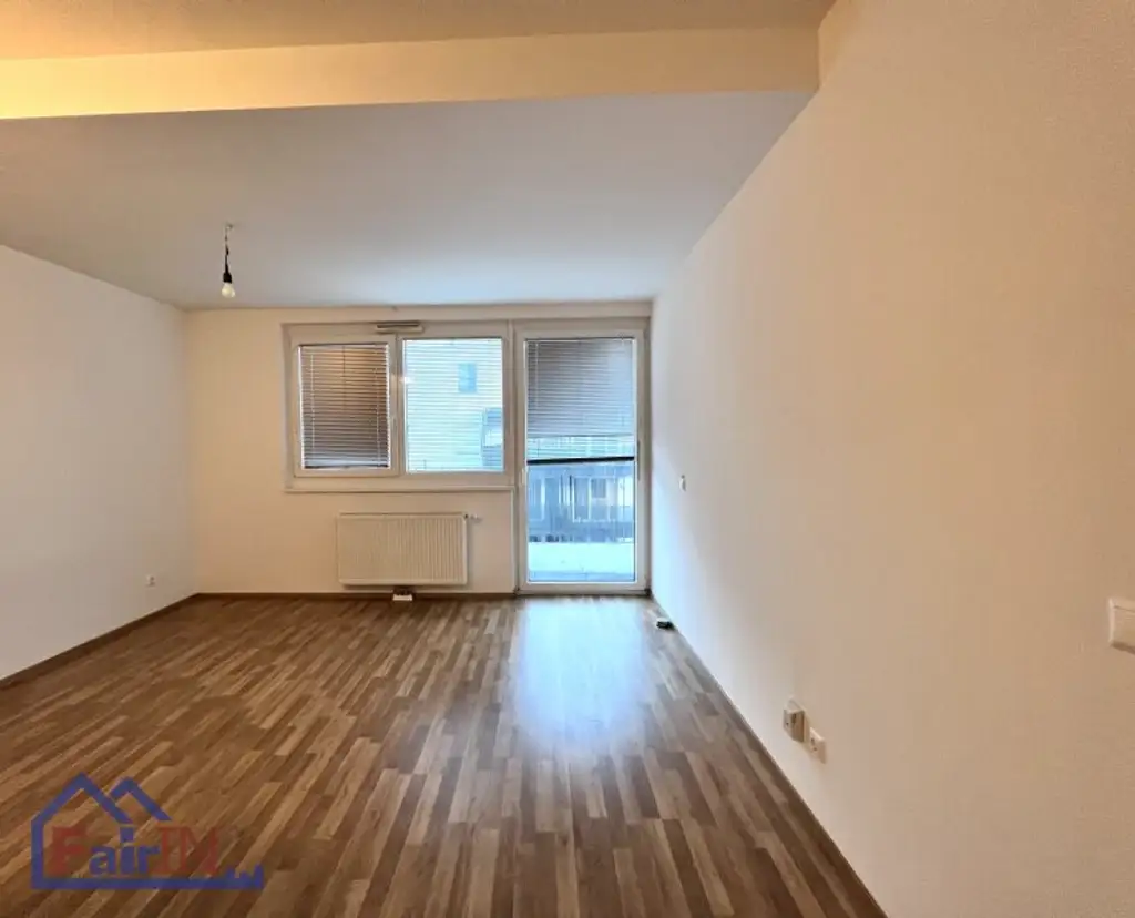 DIREKT BEIM HAUPTBAHNHOF - WOHNUNG MIT BALKON ZU VERKAUFEN