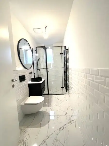 Rarität - Schöne 3-Zimmer-Altbauwohnung mit Balkon und Garten, im 18. Bezirk!