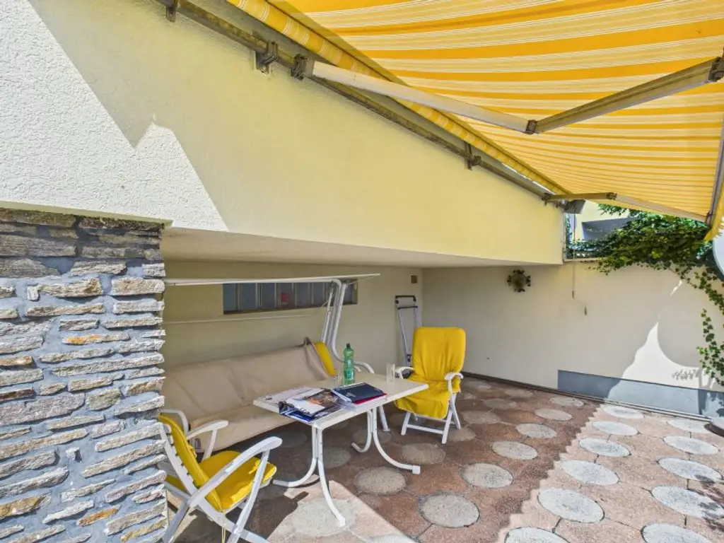 Traumhaus in Ternitz: 5 Zimmer, Garten, Pool & Garagen für nur 299.000 €!