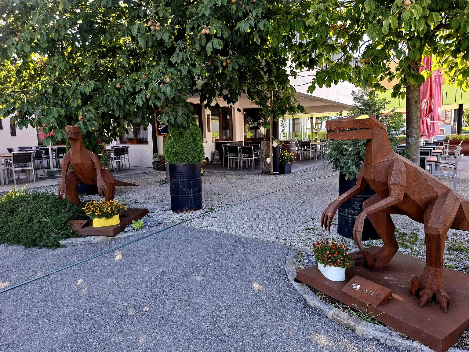 TOP Location mit umsatzstarkem Gastro-Konzept sucht Nachfolger!