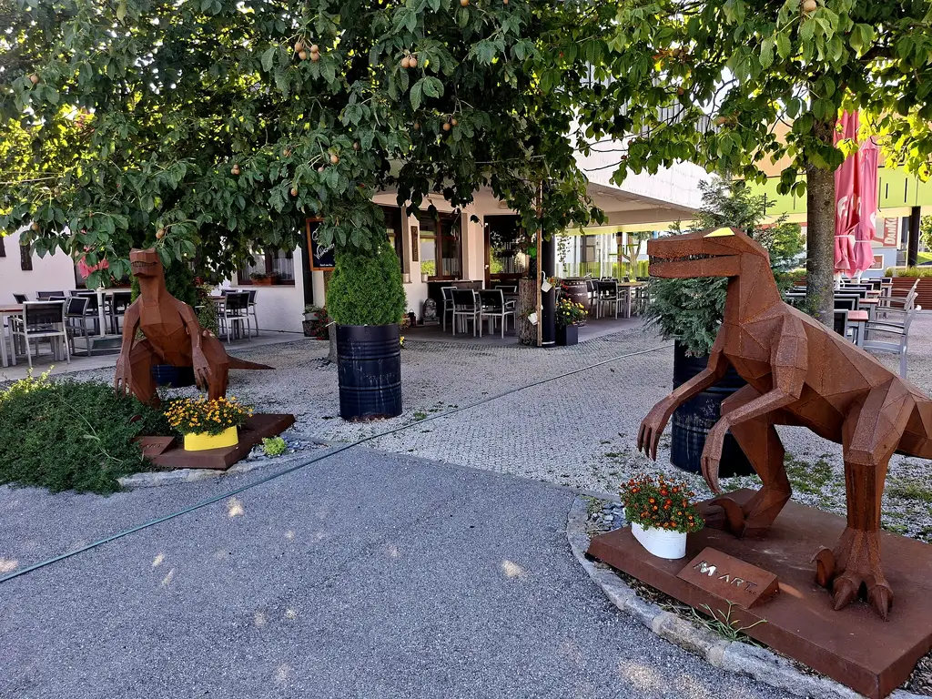 TOP Location mit umsatzstarkem Gastro-Konzept sucht Nachfolger!
