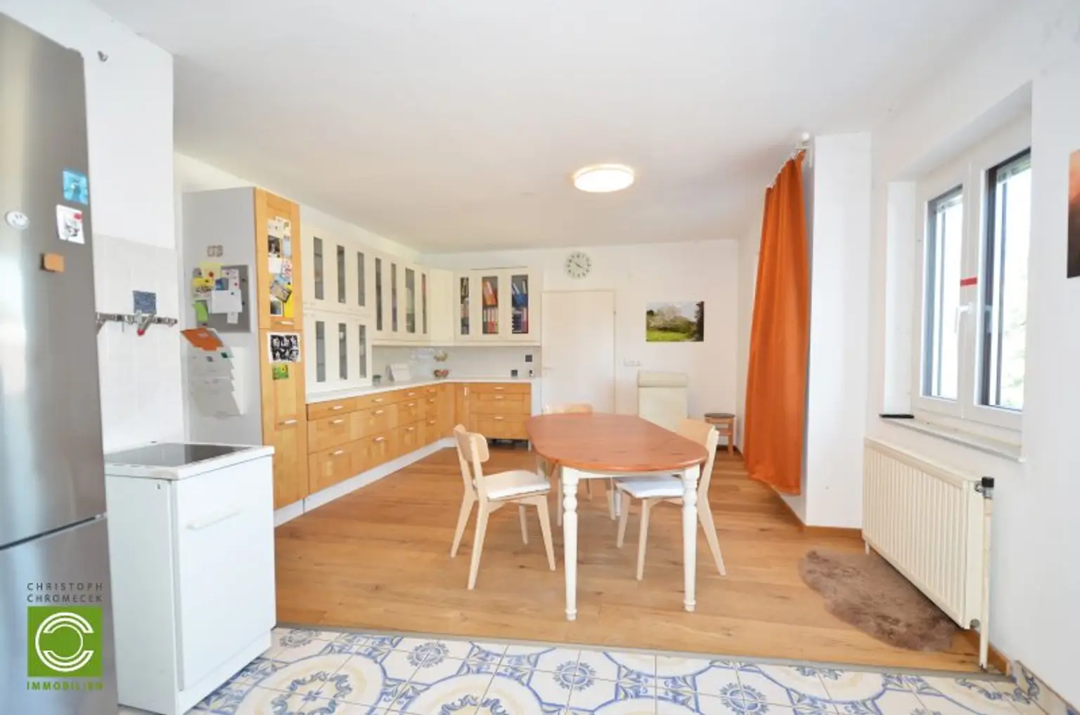 CHRISTOPH CHROMECEK IMMOBILIEN - PERCHTOLDSDORF - Wohnen und Arbeiten unter einem Dach!