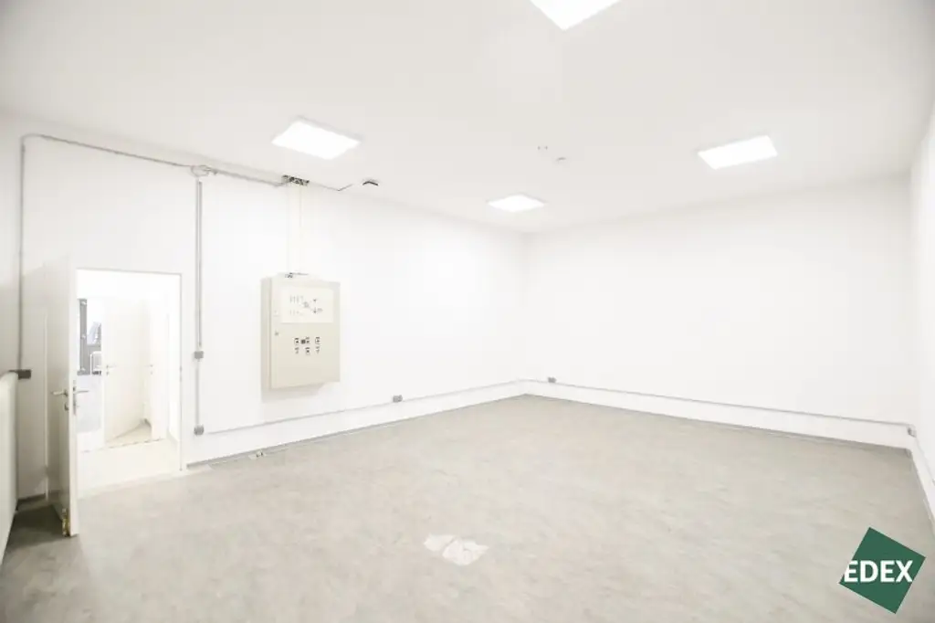 Geschäftslokal mit großen Auslagefronten in 1030 Wien