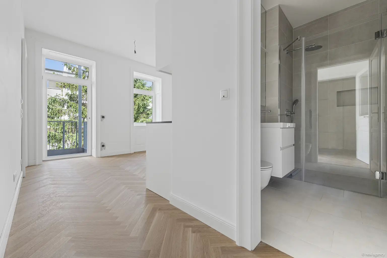 EIN WIENER ALTBAU, ZEITGEMÄSS GEDACHT