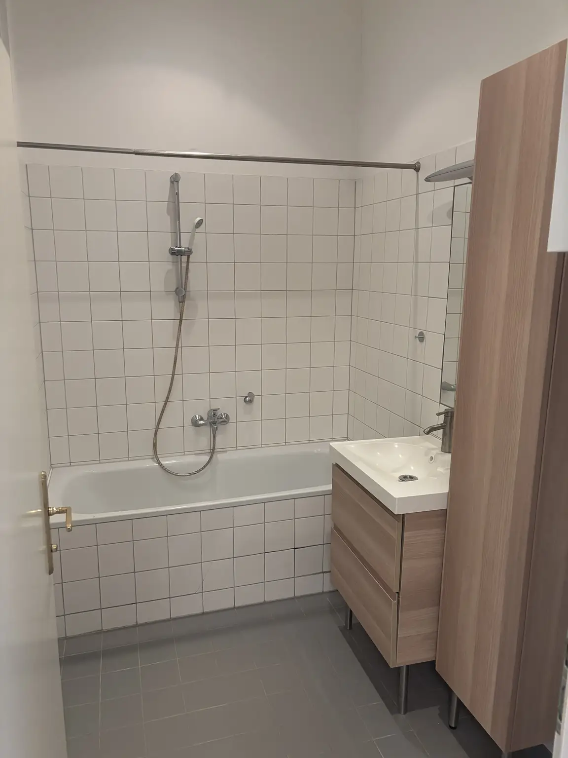 Sonniges Altbauarpartment 66 m² in Toplage 1090 Wien !