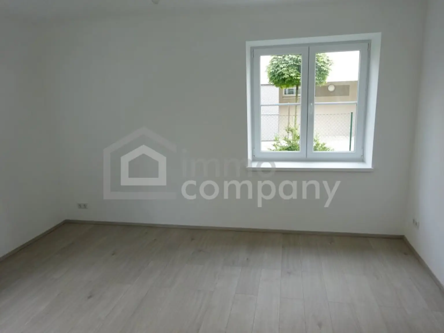 ETW- 3 Zimmer mit Garten!