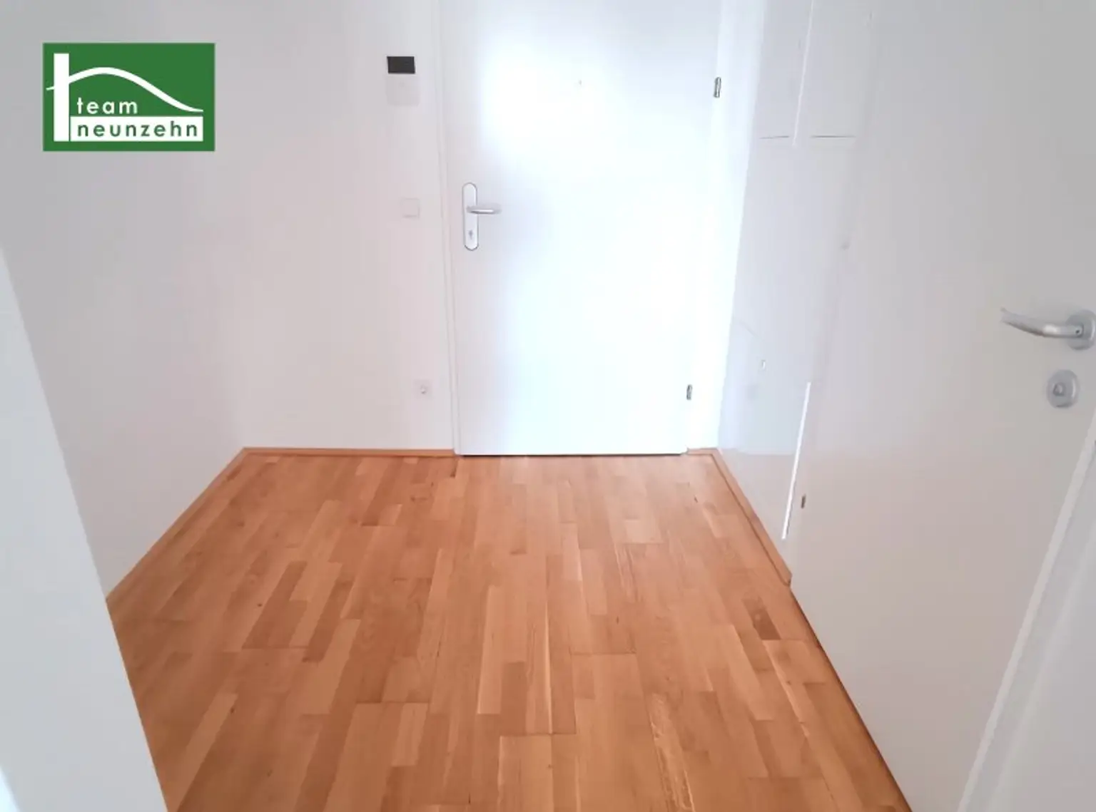 MITTEN IN DER STADT Ruhe auf der begrünten Terrasse genießen - 2 Zimmer Neubauwohnung. - WOHNTRAUM