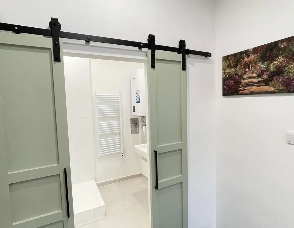 Idyllische Ruhe im Innenhof - Nähe Schönbrunn fußläufig erreichbar