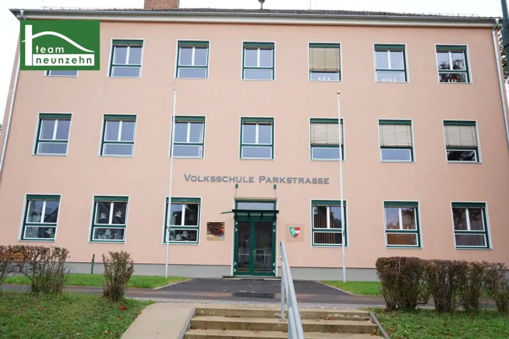 Perfekte Parkmöglichkeit - KFZ-Stellplatz in der Parkstraße 6 in Knittelfeld - JETZT ANFRAGEN