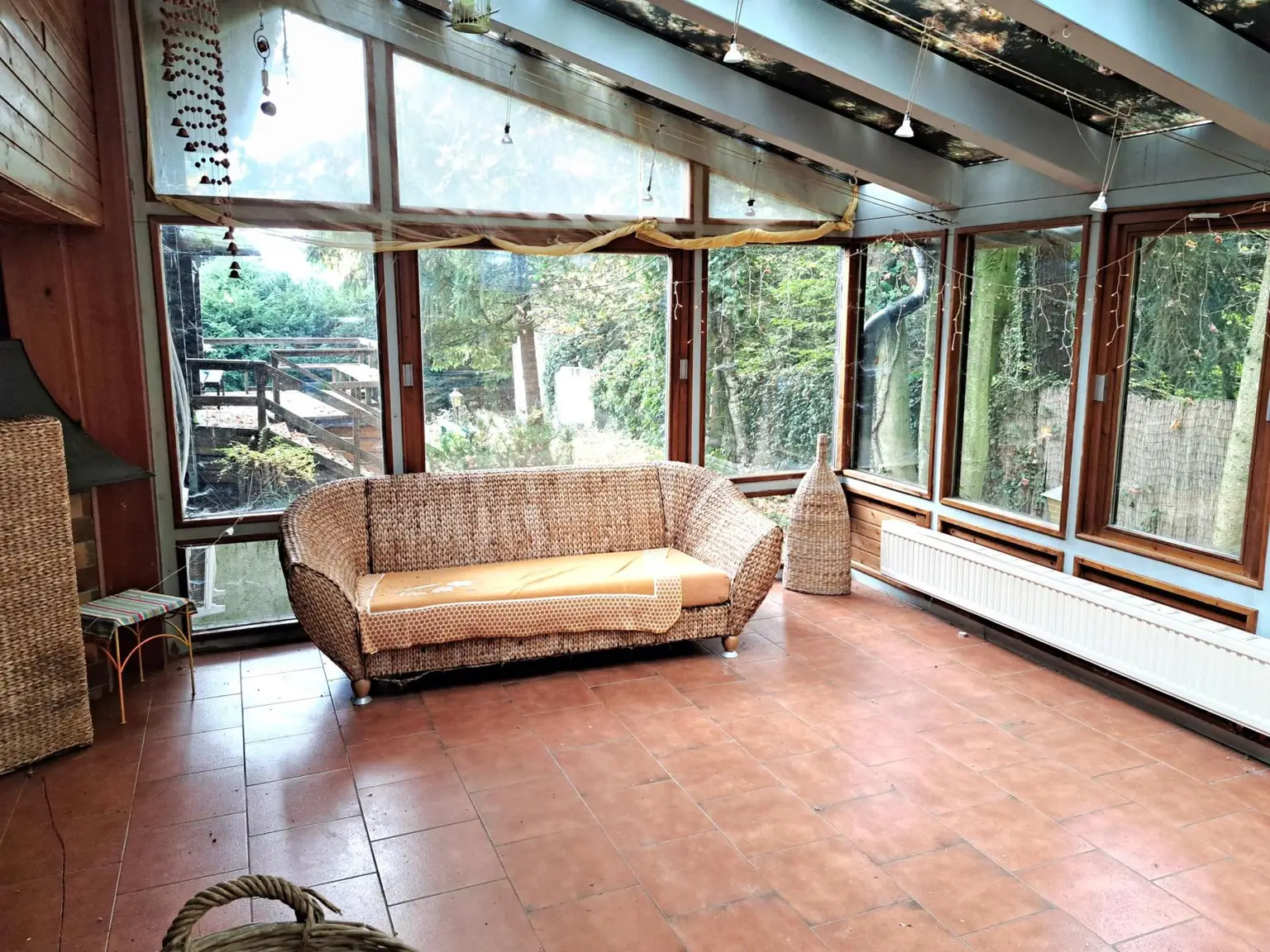 IMMOBILIE IM DORNRÖSCHENSCHLAF