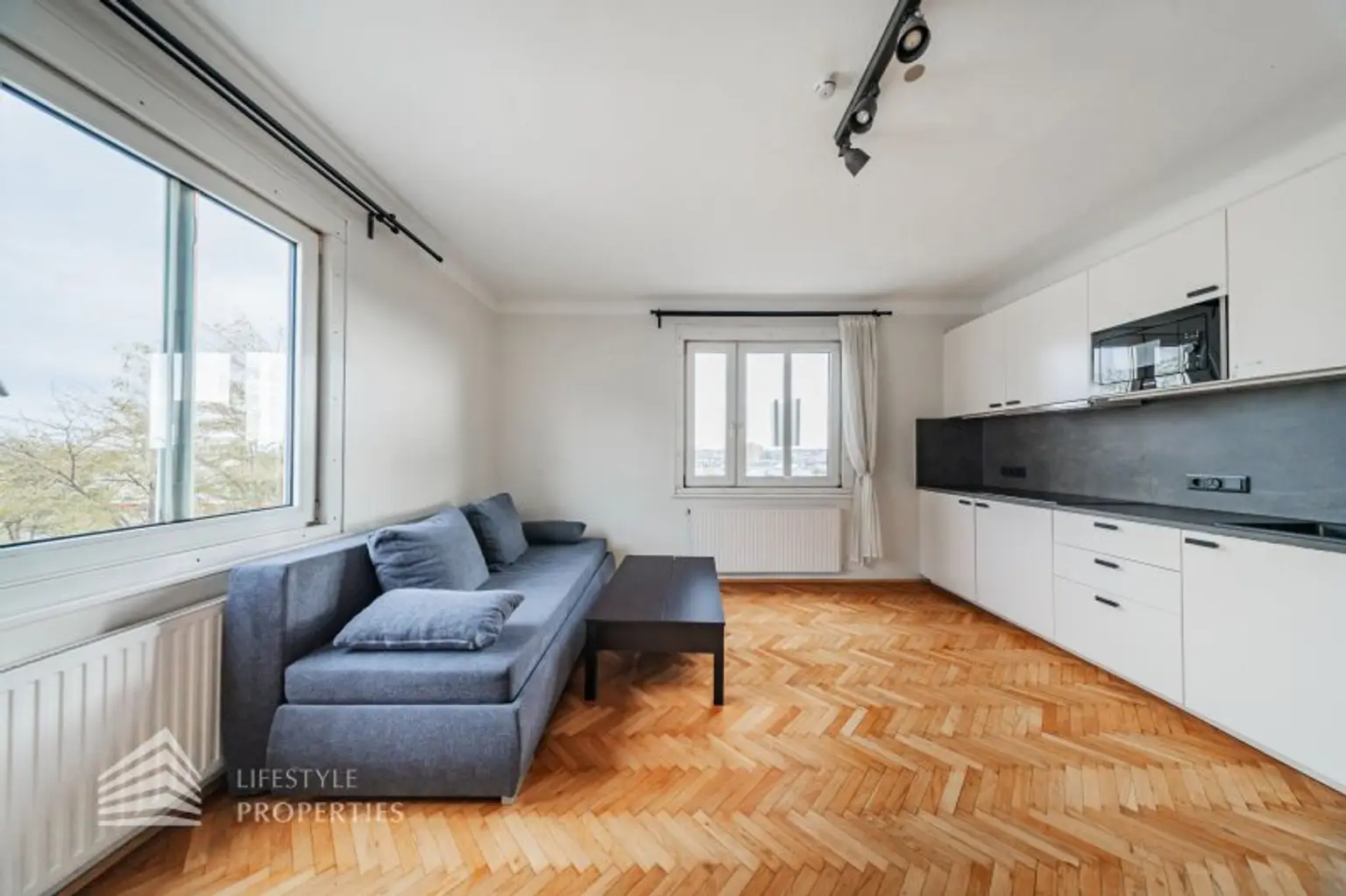 Helle 3-Zimmer Wohnung, Nähe Meiselmarkt