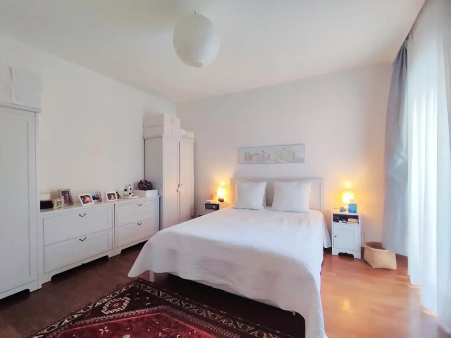 LINDENGASSE - Weitläufiger Wohnraum mit Balkon