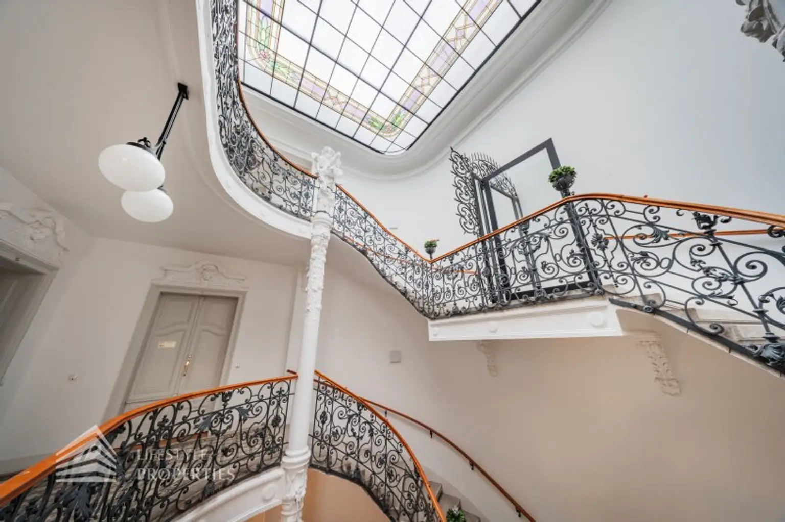 Schöne 4 - Zimmer Wohnung in bester Lage