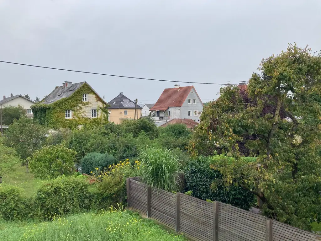 bezugsfertige Wohnung - Blick ins Grün
